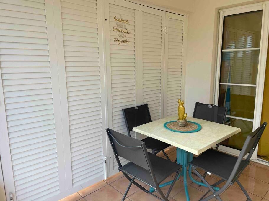 Le Mayakudja D'Or Apartment แซนต์-อาน ภายนอก รูปภาพ